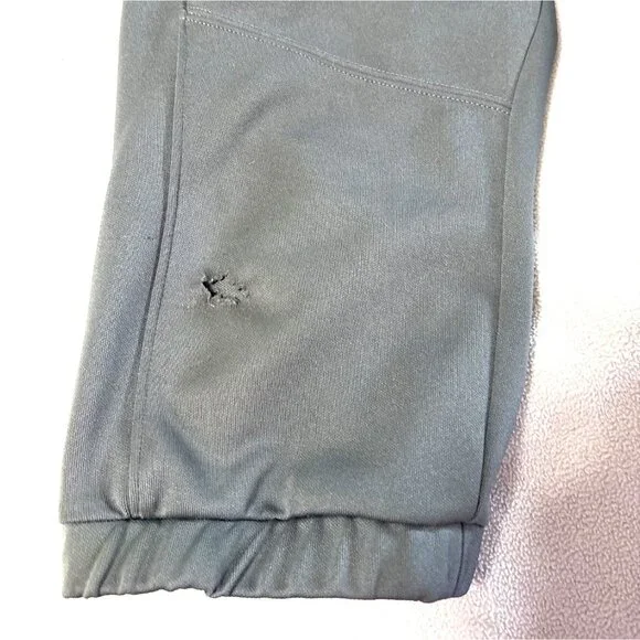 Under Armour Womens Gray Softball Pants M Elastic Waistband Capri Length - Picture 4 of 7